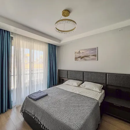 Center Luxury Flate Royal Premium * אלאניה